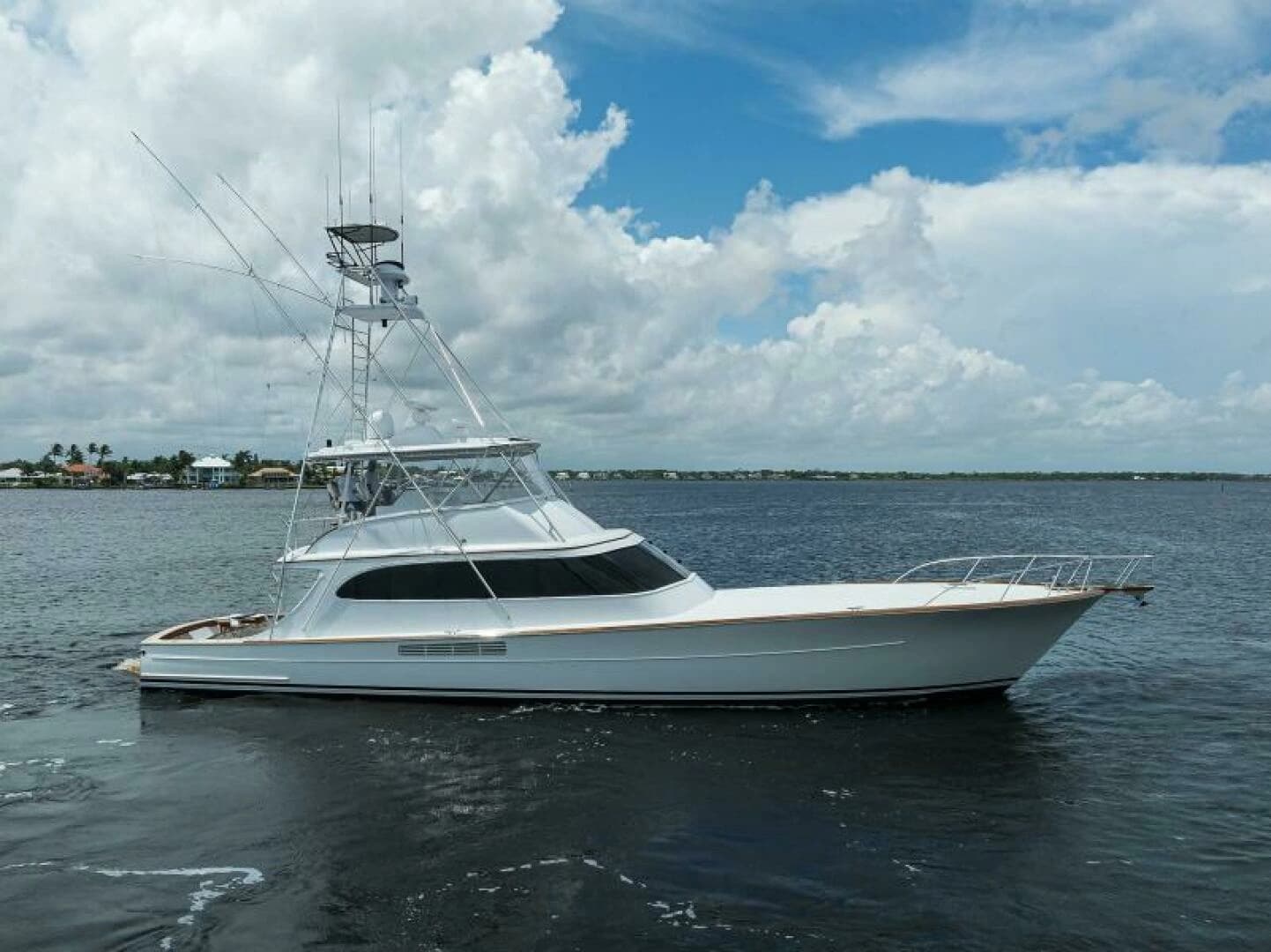 2004 Merritt 72 Convertible