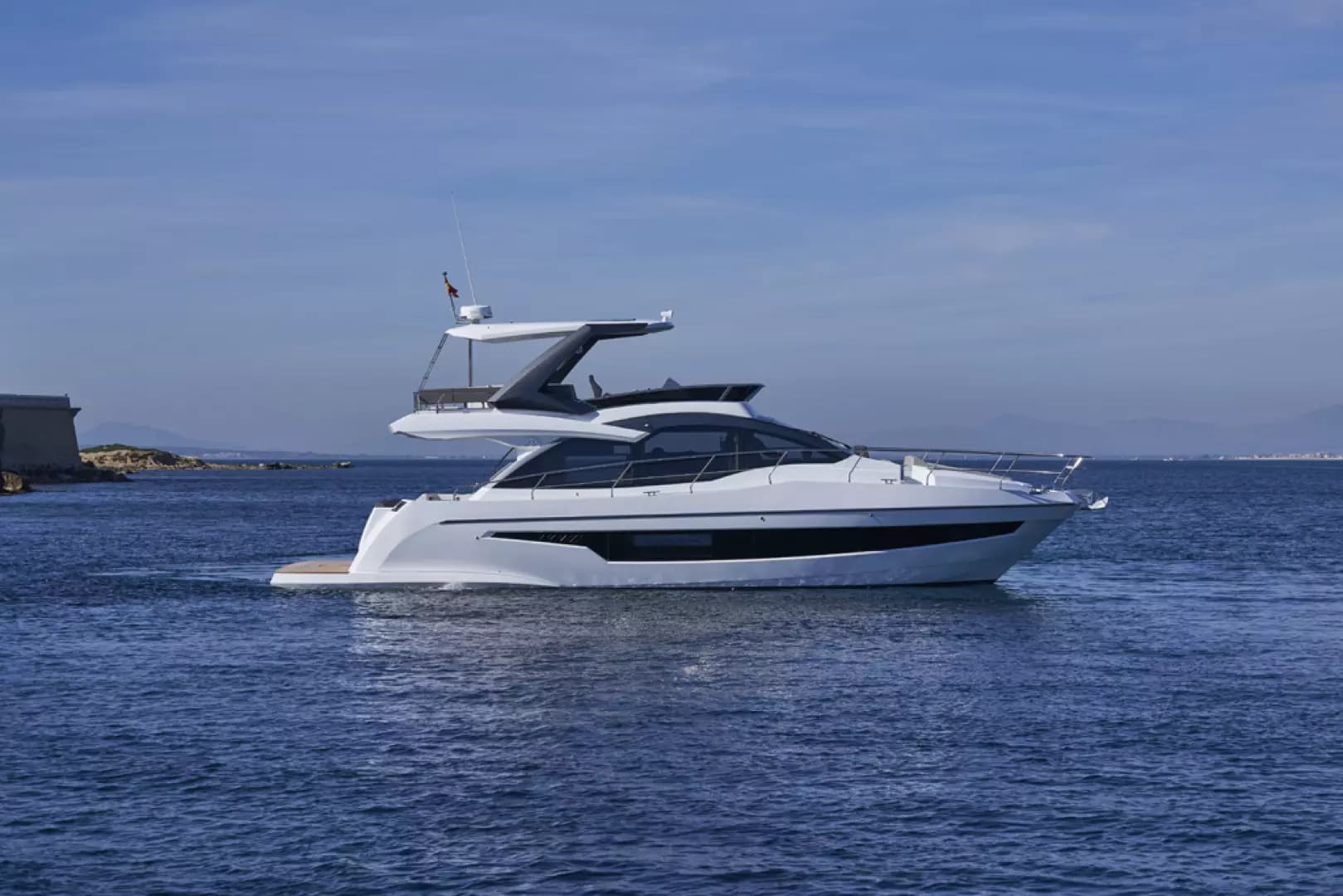 2022 Astondoa 52 Flybridge