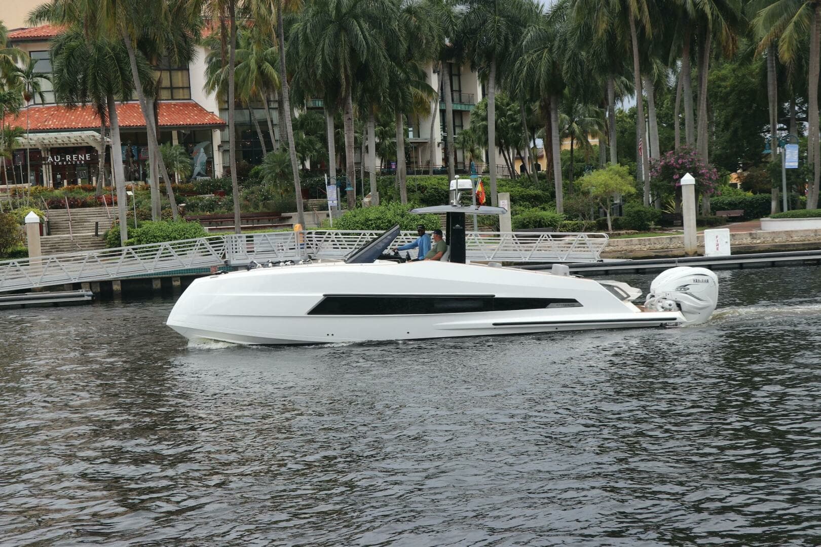 2024 Astondoa 377 Coupe Outboard - photo 1 of 43