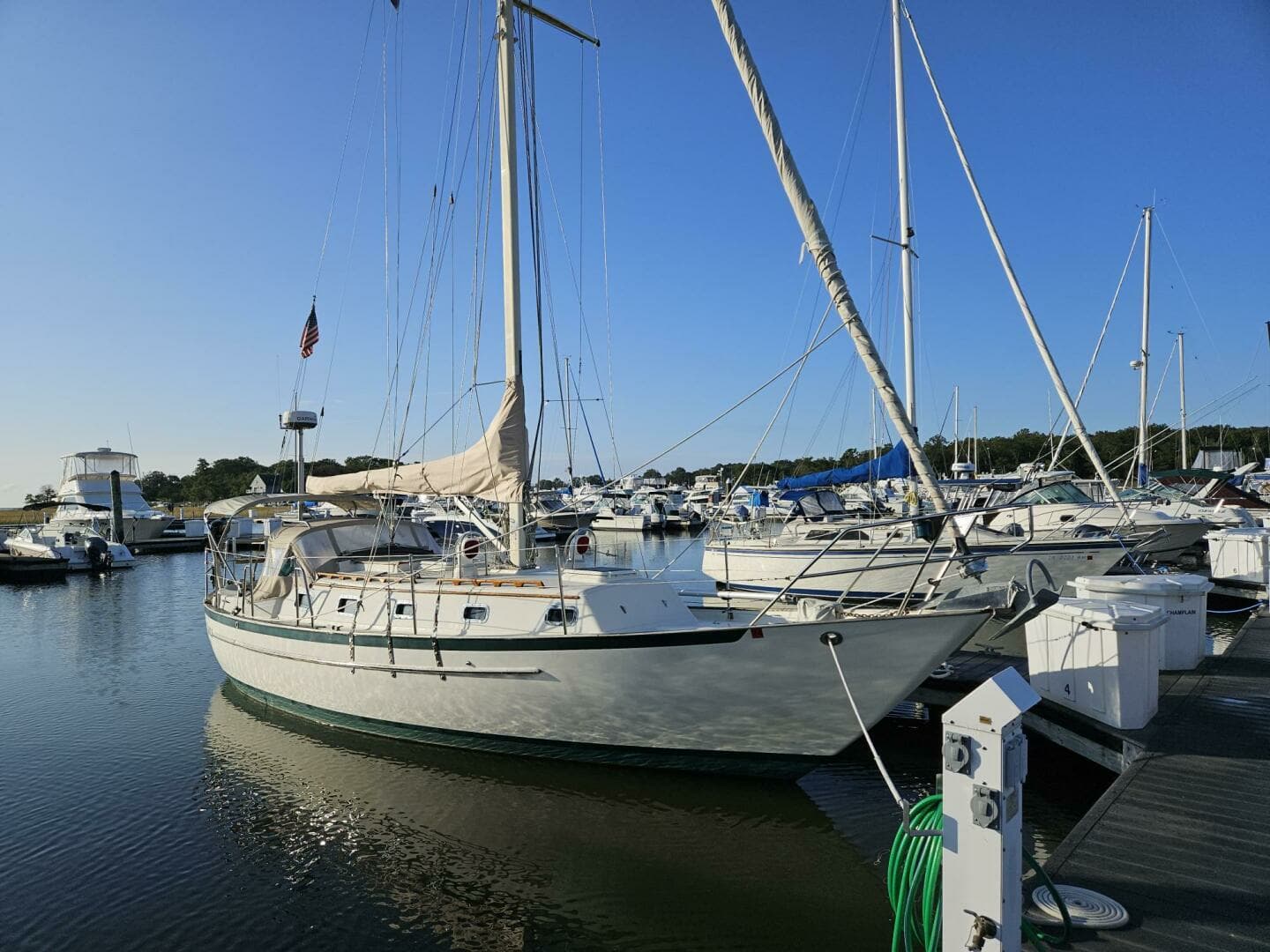 1994 Pacific Seacraft - photo 1 of 47