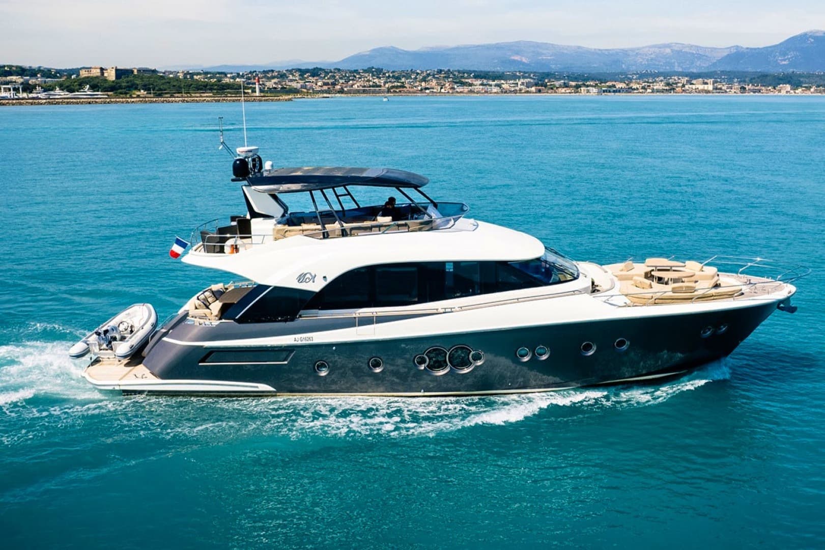 2016 Monte Carlo Yachts Custom