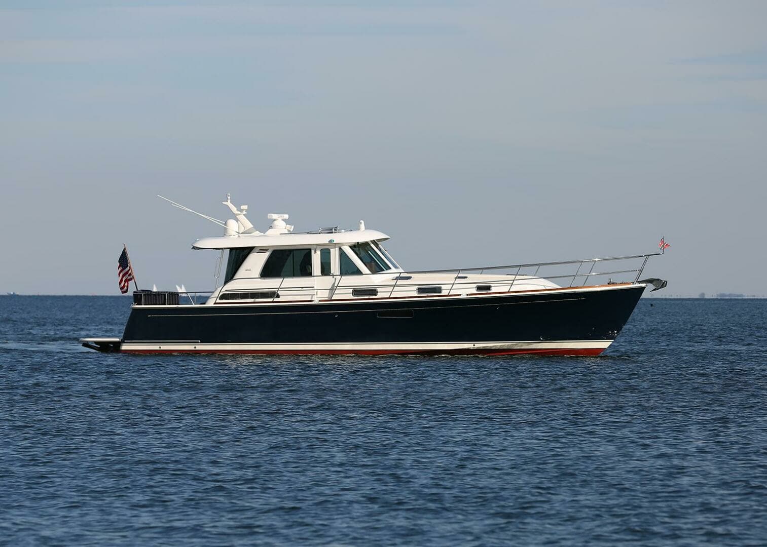 2017 Sabre 48 Salon Express - photo 1 of 50