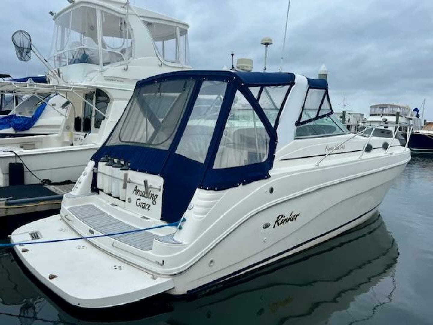 2000 Rinker 342 Fiesta Vee - photo 1 of 20
