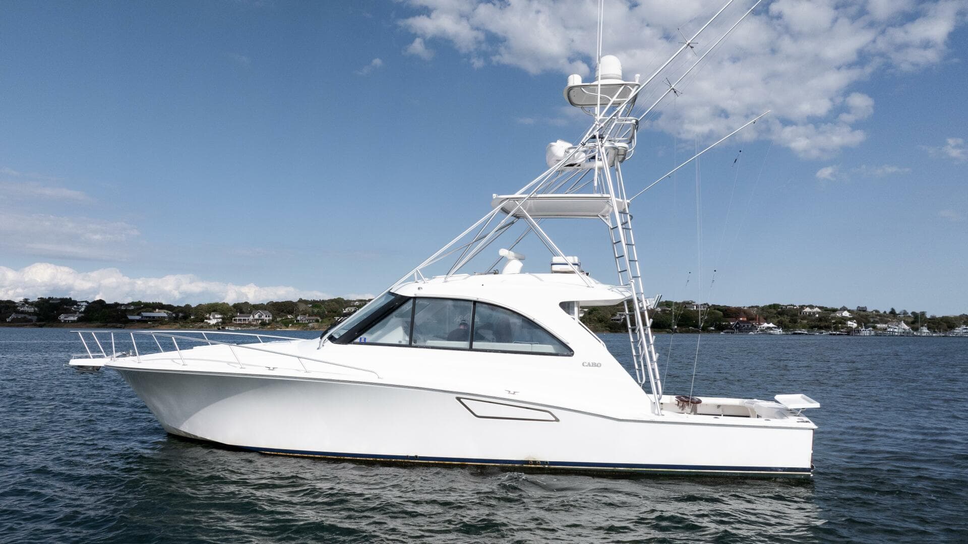 2012 Cabo 44 HTX