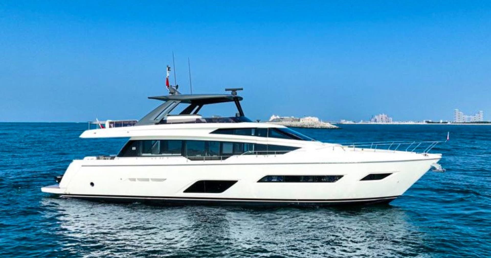 2019 Ferretti Yachts Ferretti 780