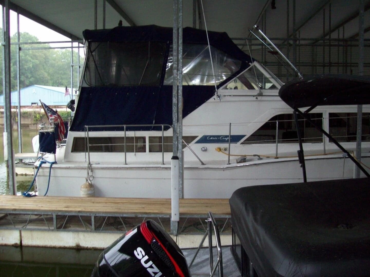 1979 Chris-Craft 350 Catalina - photo 1 of 24