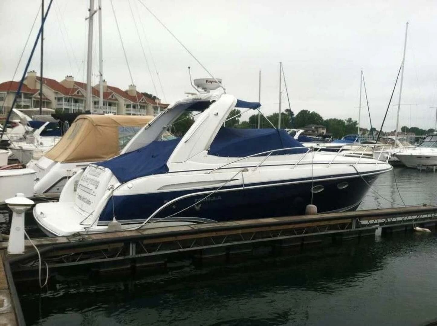 2006 Formula 31 Performance Cruiser - photo 1 of 38