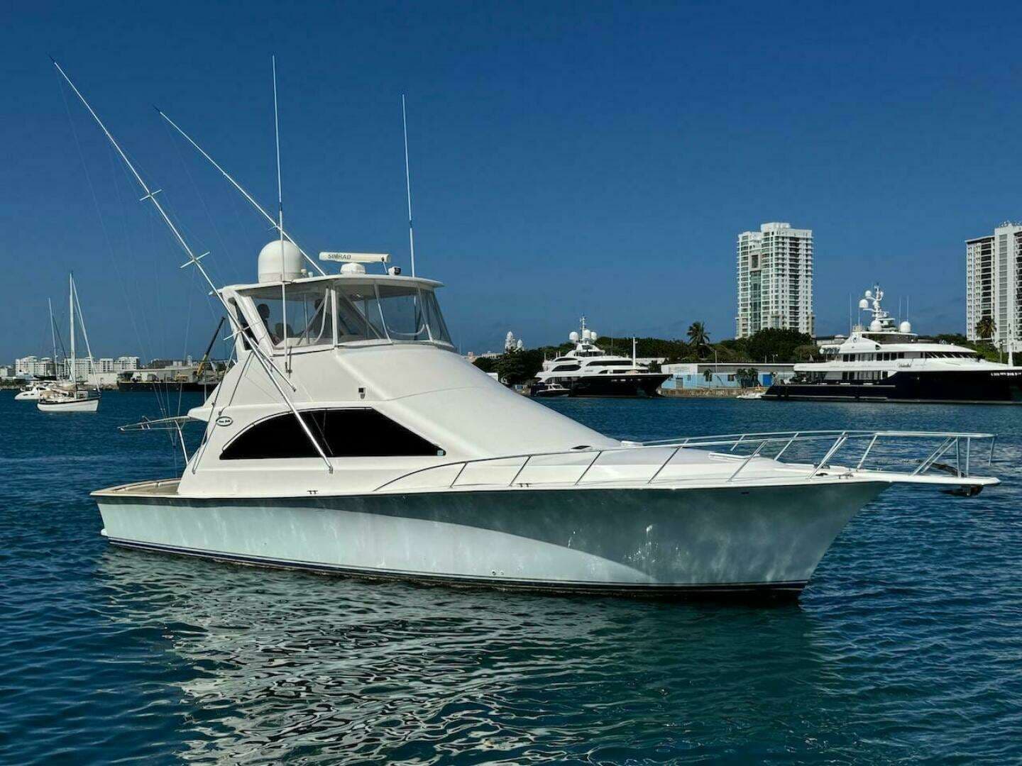 2000 Ocean Yachts 48 Convertible - photo 1 of 43