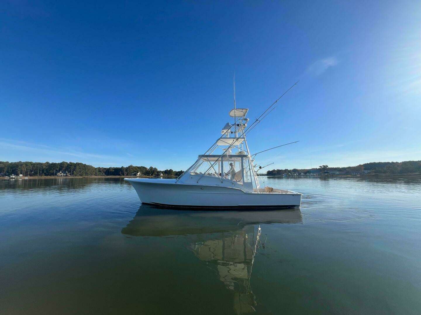 1998 Jersey Cape 36 Express - photo 1 of 29