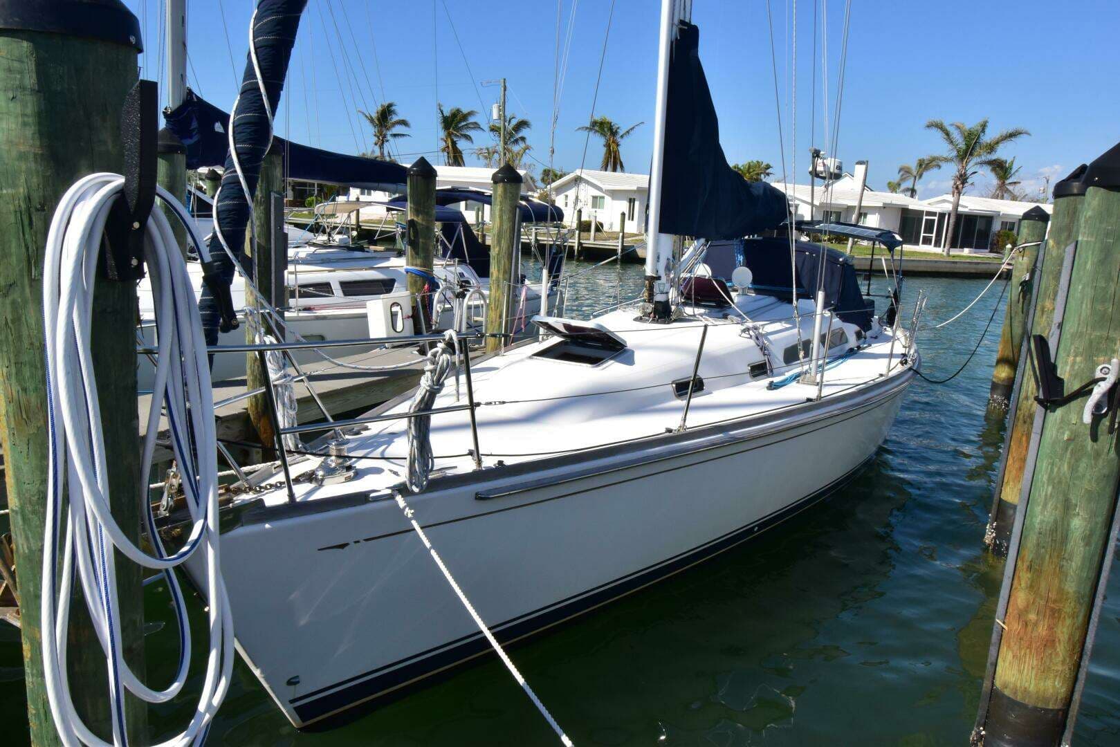 2004 Sabre 386 - photo 1 of 24