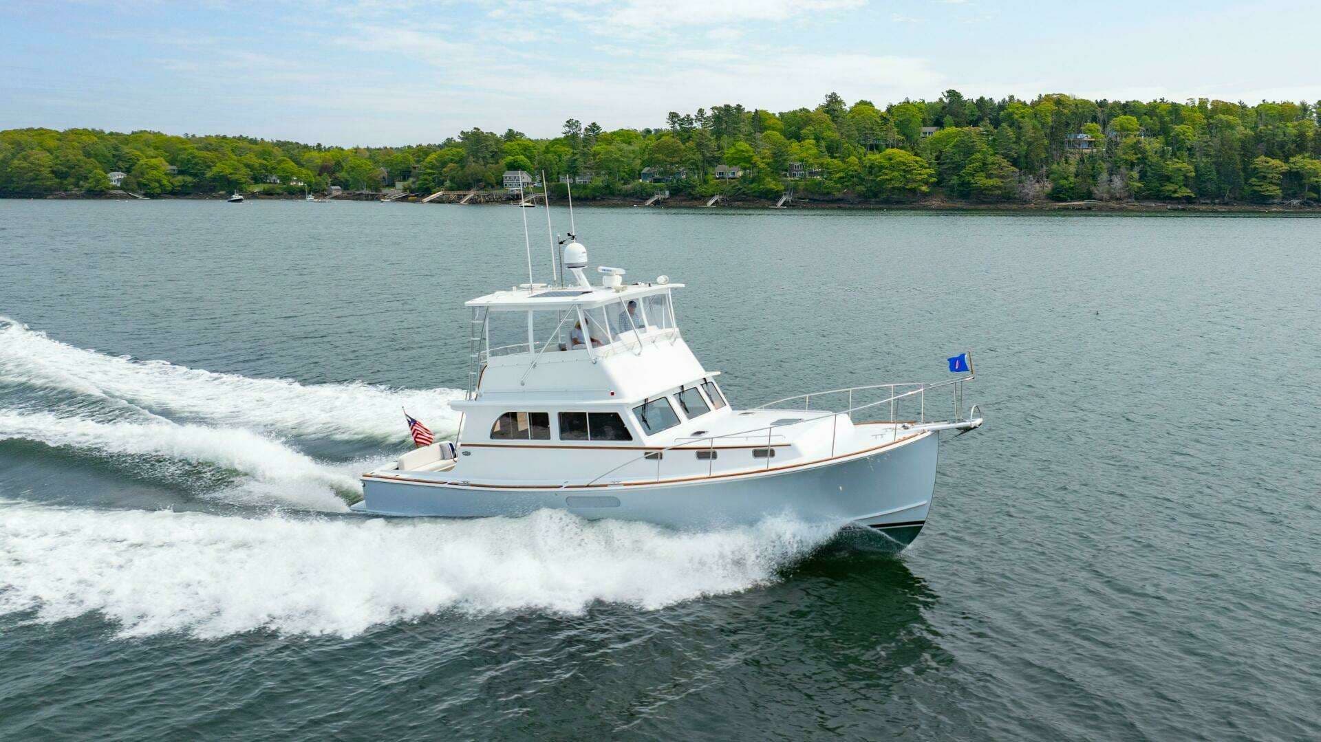 2019 Lowell Flybridge - photo 1 of 39