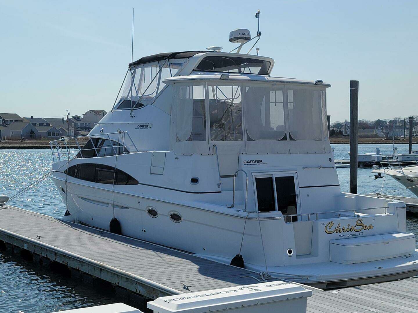 2002 Carver 444 Cockpit Motor Yacht - photo 1 of 59