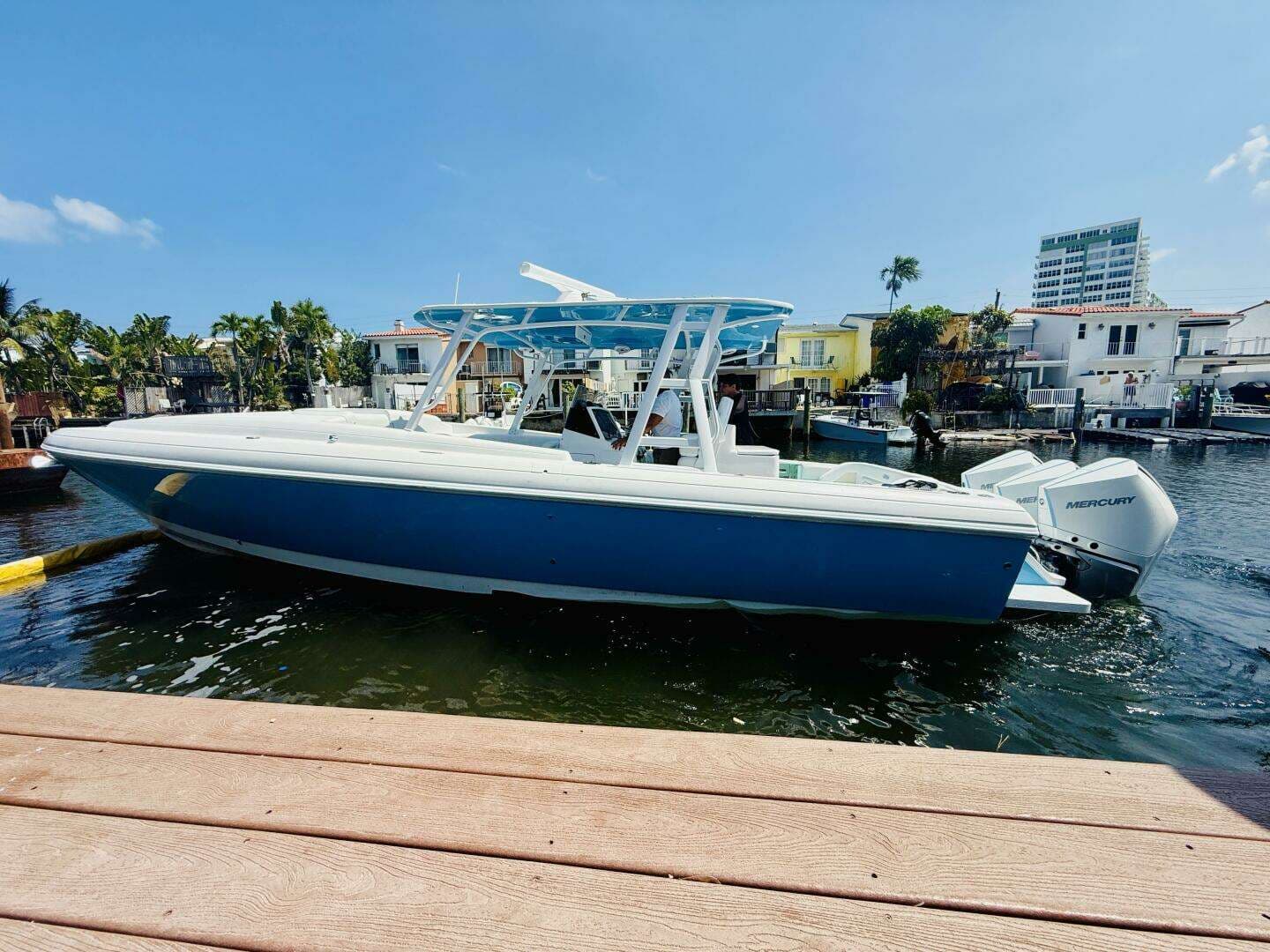 2003 Intrepid 377 - photo 1 of 55