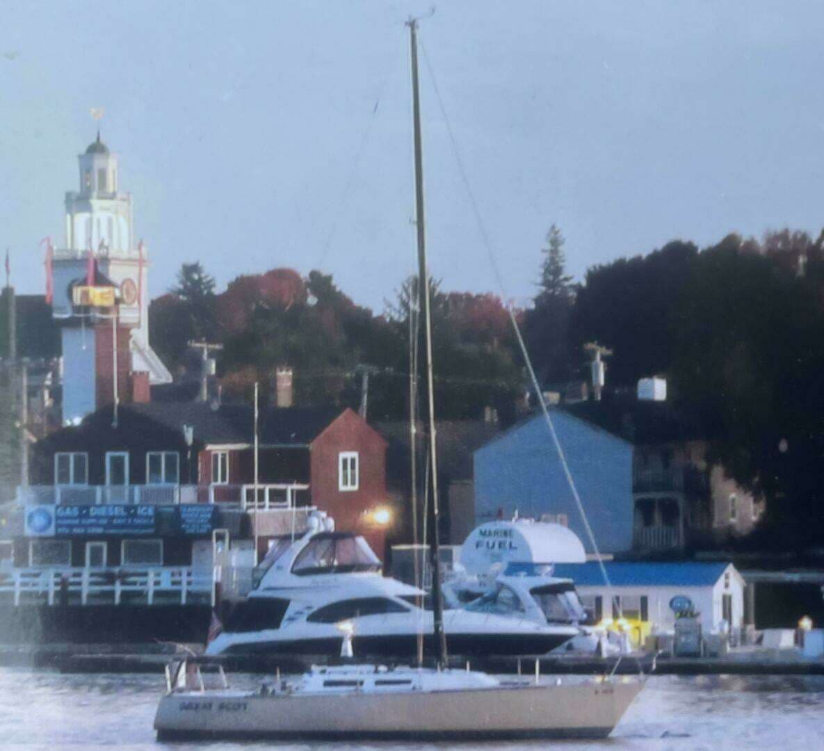 1984 J Boats J/35 - photo 1 of 49