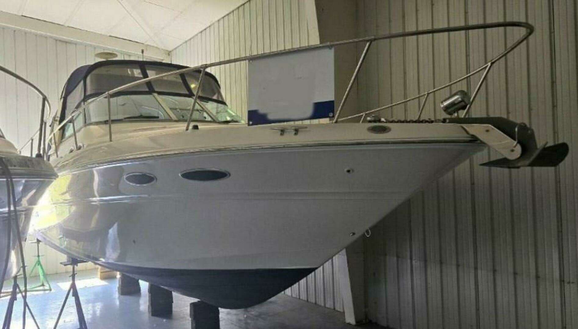 2000 Sea Ray 310 Sundancer - photo 1 of 1
