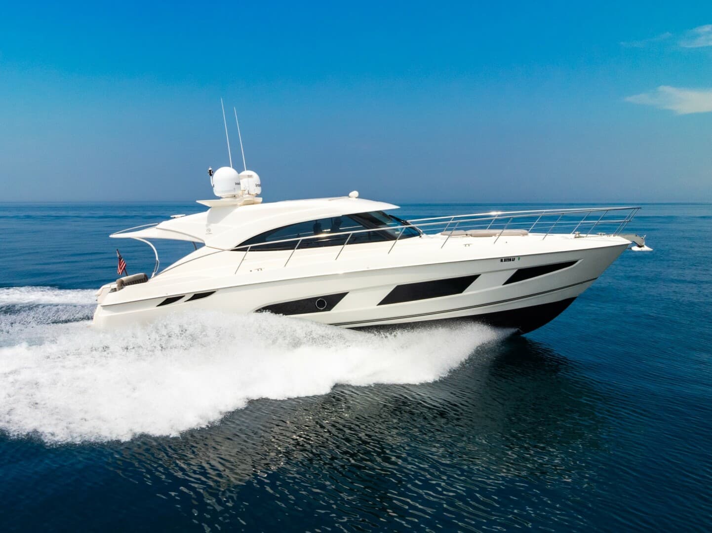 2019 Riviera Sport Yacht