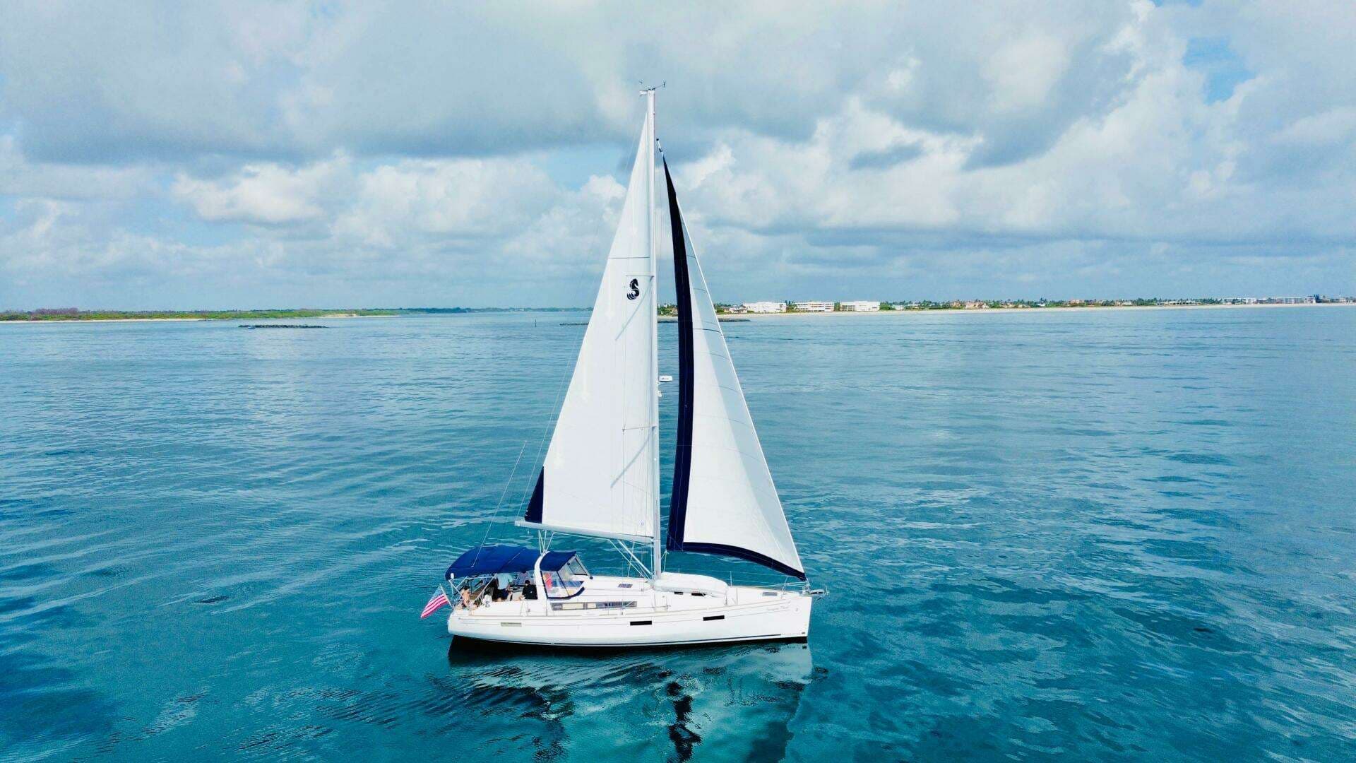 2015 Beneteau Oceanis 45 - photo 1 of 81