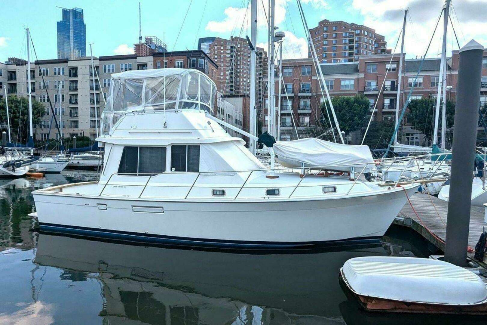 1988 Cape Dory 36 Flybridge Sedan Fast Trawler - photo 1 of 41