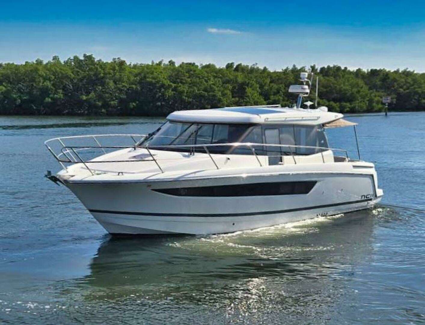 2018 Jeanneau NC 11 - photo 1 of 40