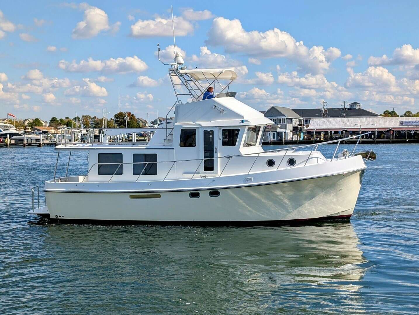 2015 American Tug - photo 1 of 99