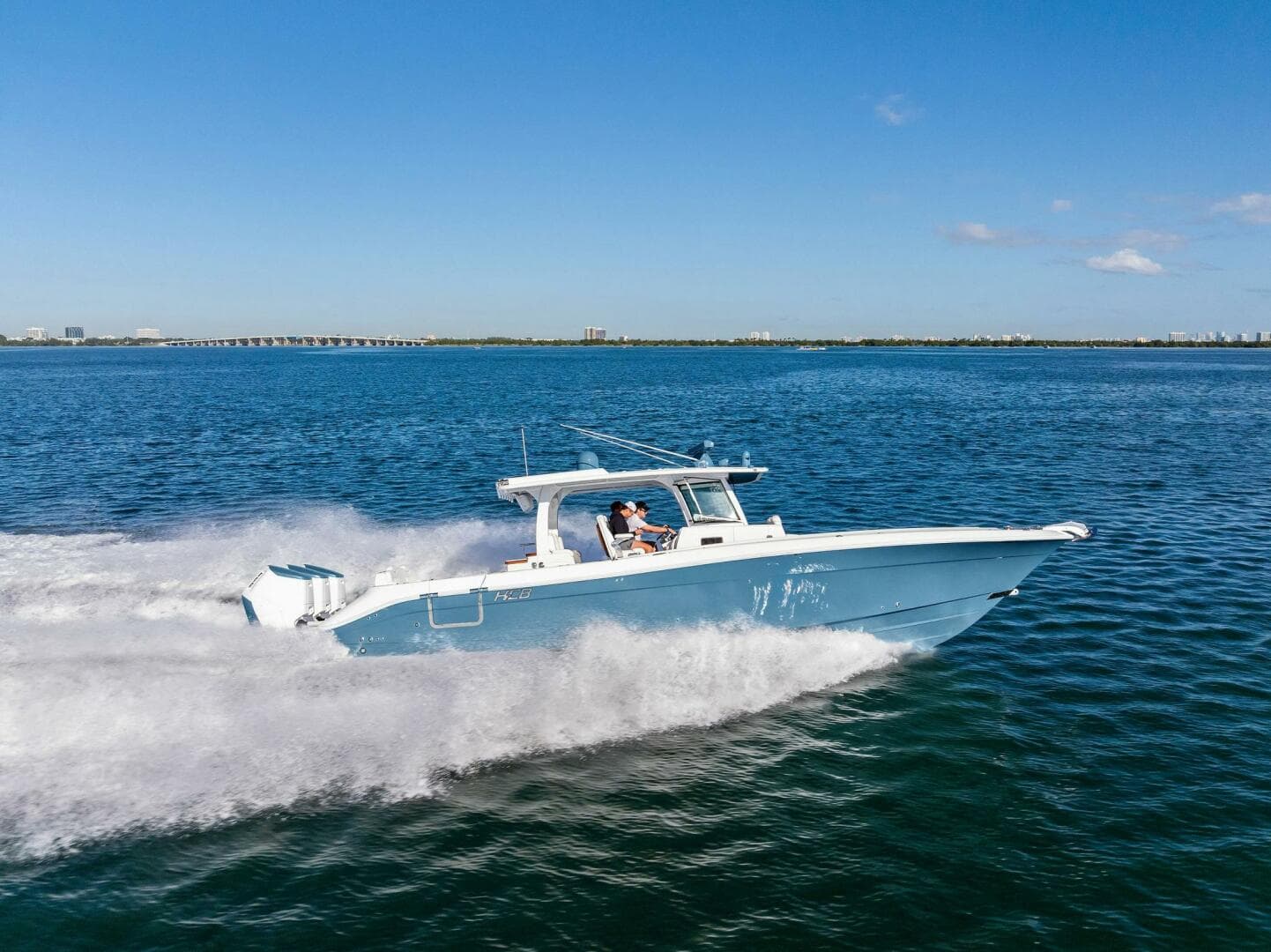 2023 HCB 42 Lujo
