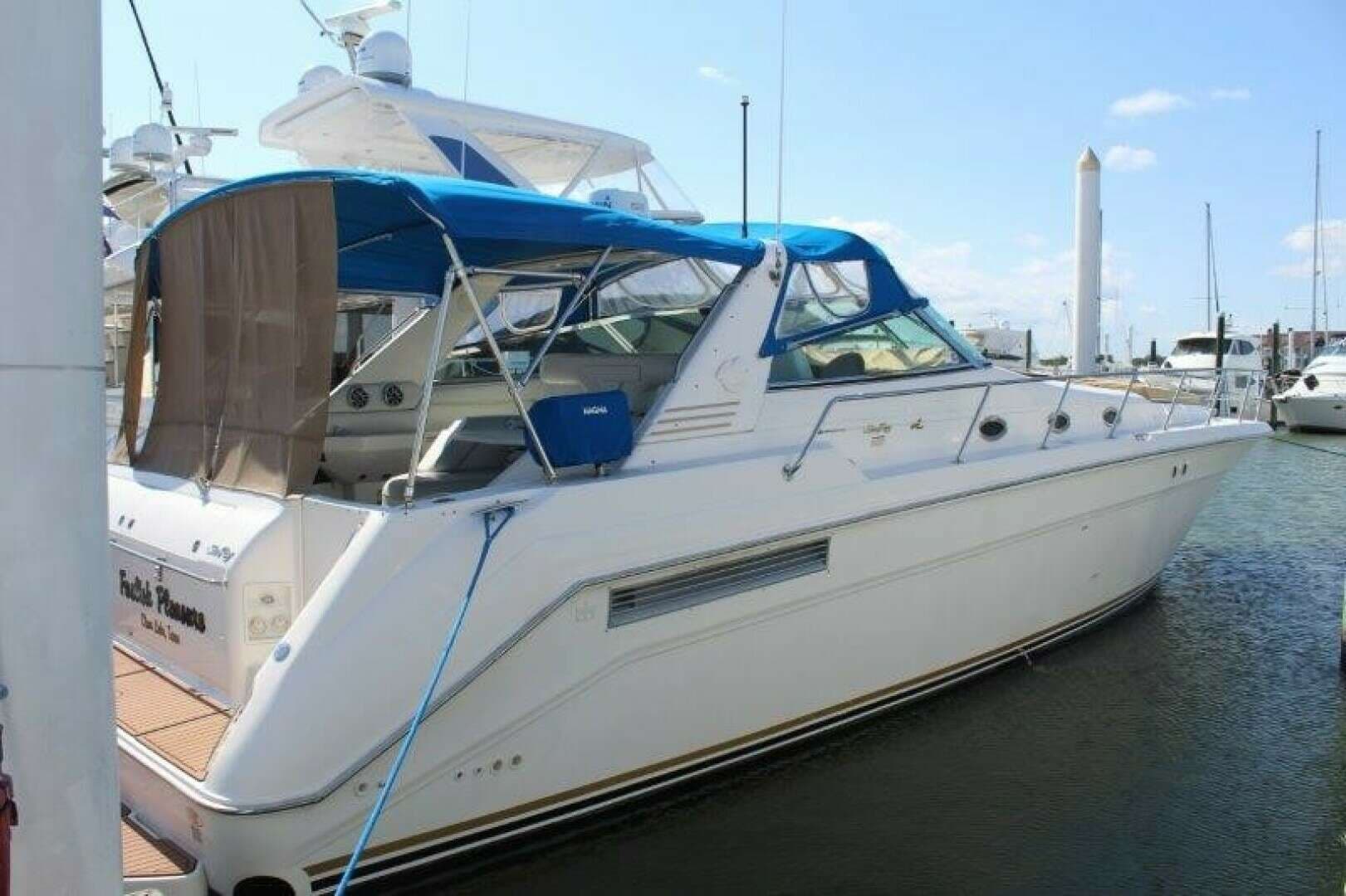 1996 Sea Ray 500 Sundancer - photo 1 of 48