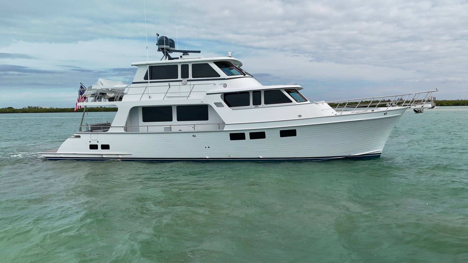 2022 Marlow Explorer 62E-CB