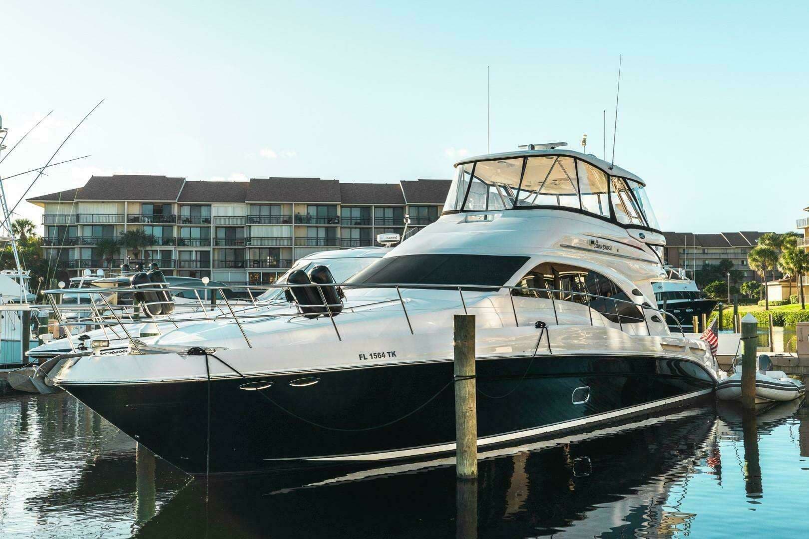 2008 Sea Ray 58 Sedan Bridge