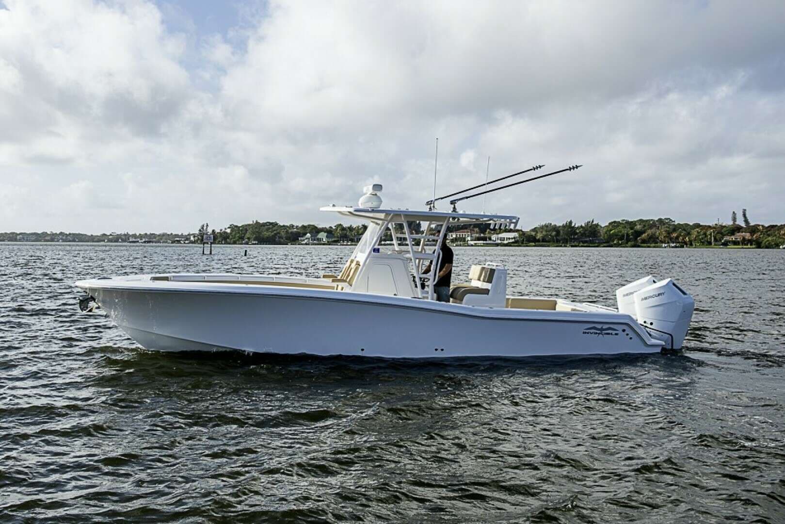 2023 Invincible 33 Open Fisherman - photo 1 of 27