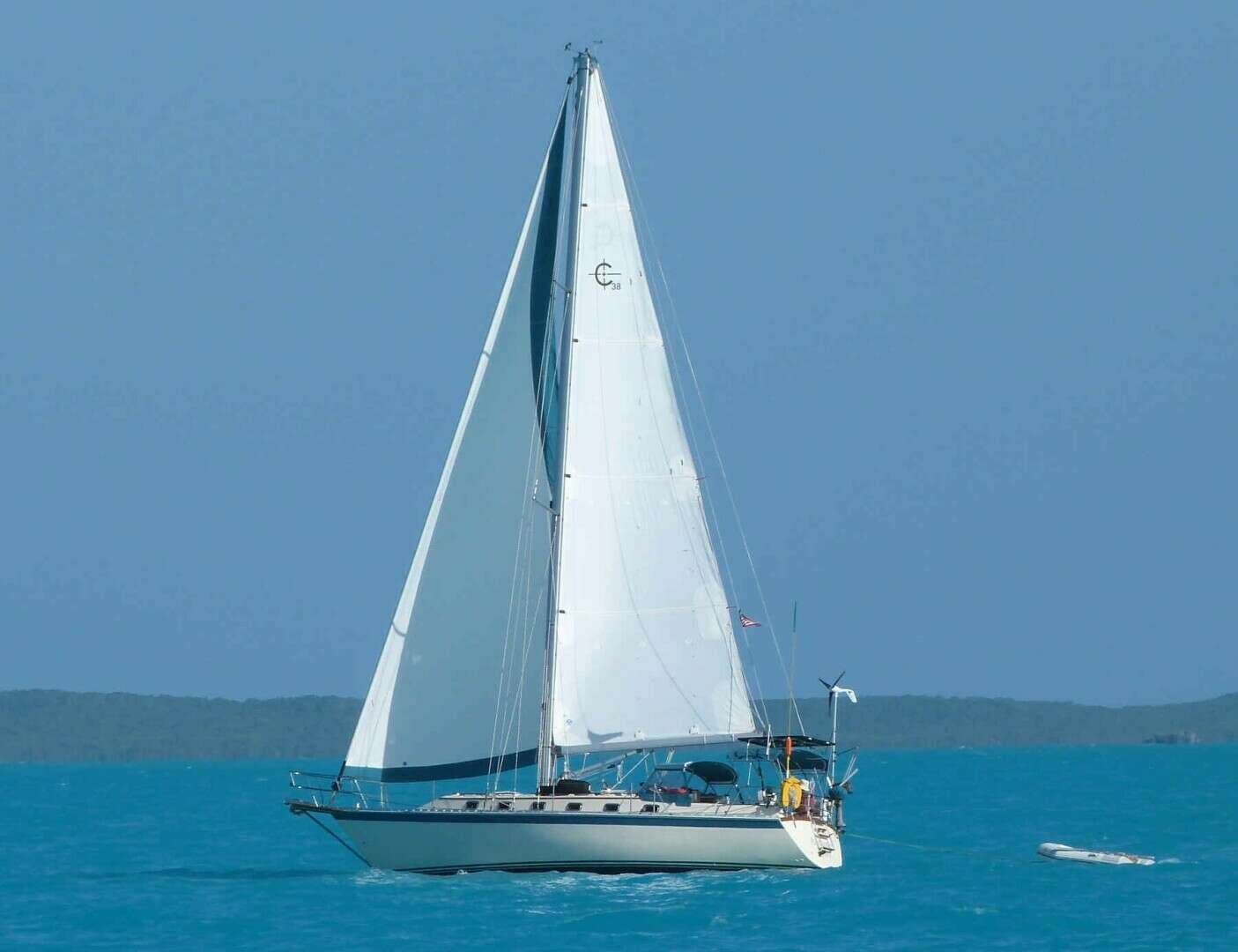 1990 Caliber 38 - photo 1 of 22