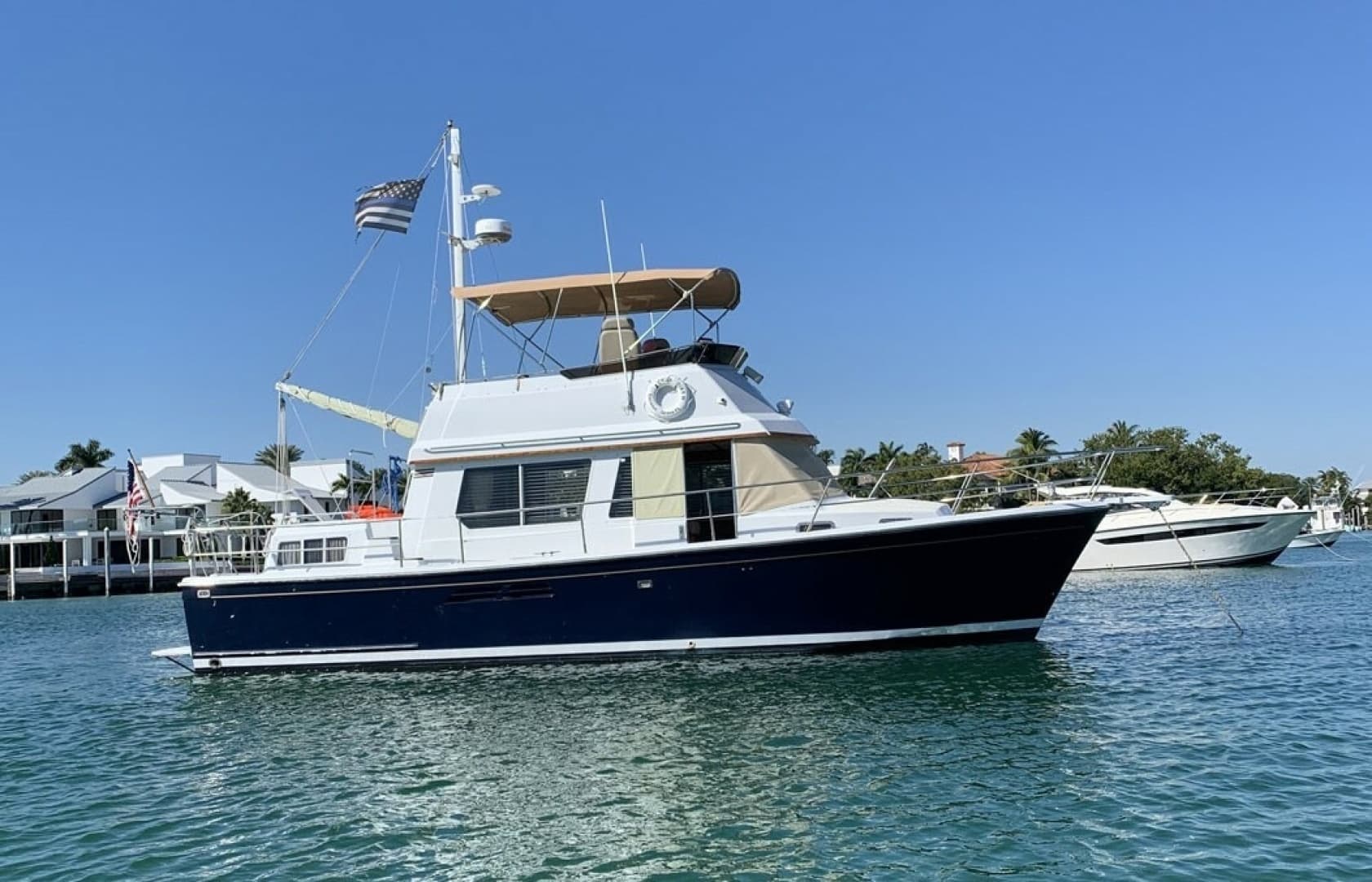 1997 Sabreline 36 Fast Trawler - photo 1 of 22