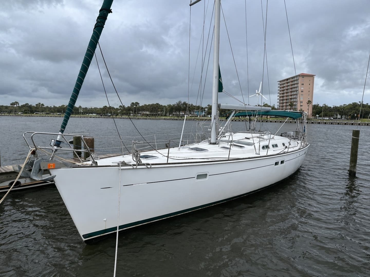 2001 Beneteau Oceanis 473 - photo 1 of 80