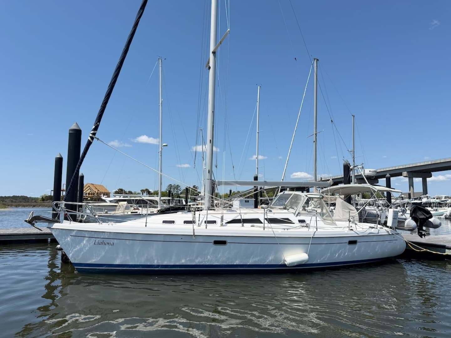 1998 Catalina 380 - photo 1 of 50