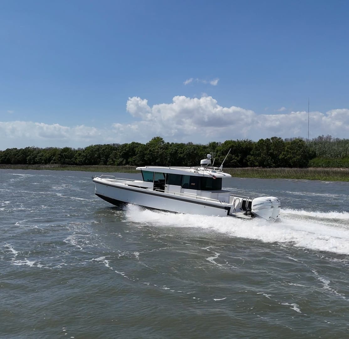 2019 Axopar 37 XC Cross Cabin - photo 1 of 11