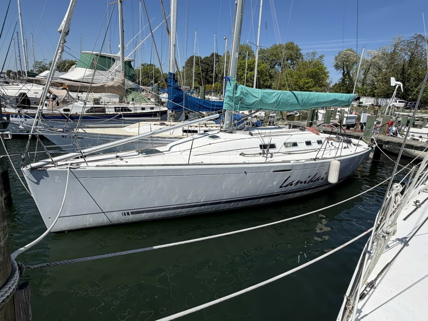 2004 Beneteau 40.7 - photo 1 of 24