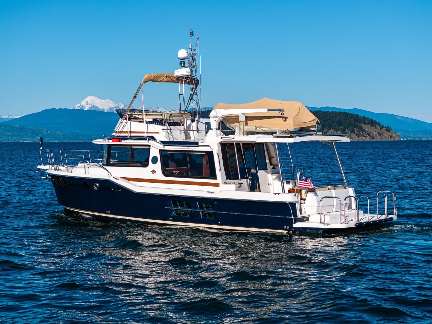 2020 Ranger Tugs R-41 CB - photo 1 of 30