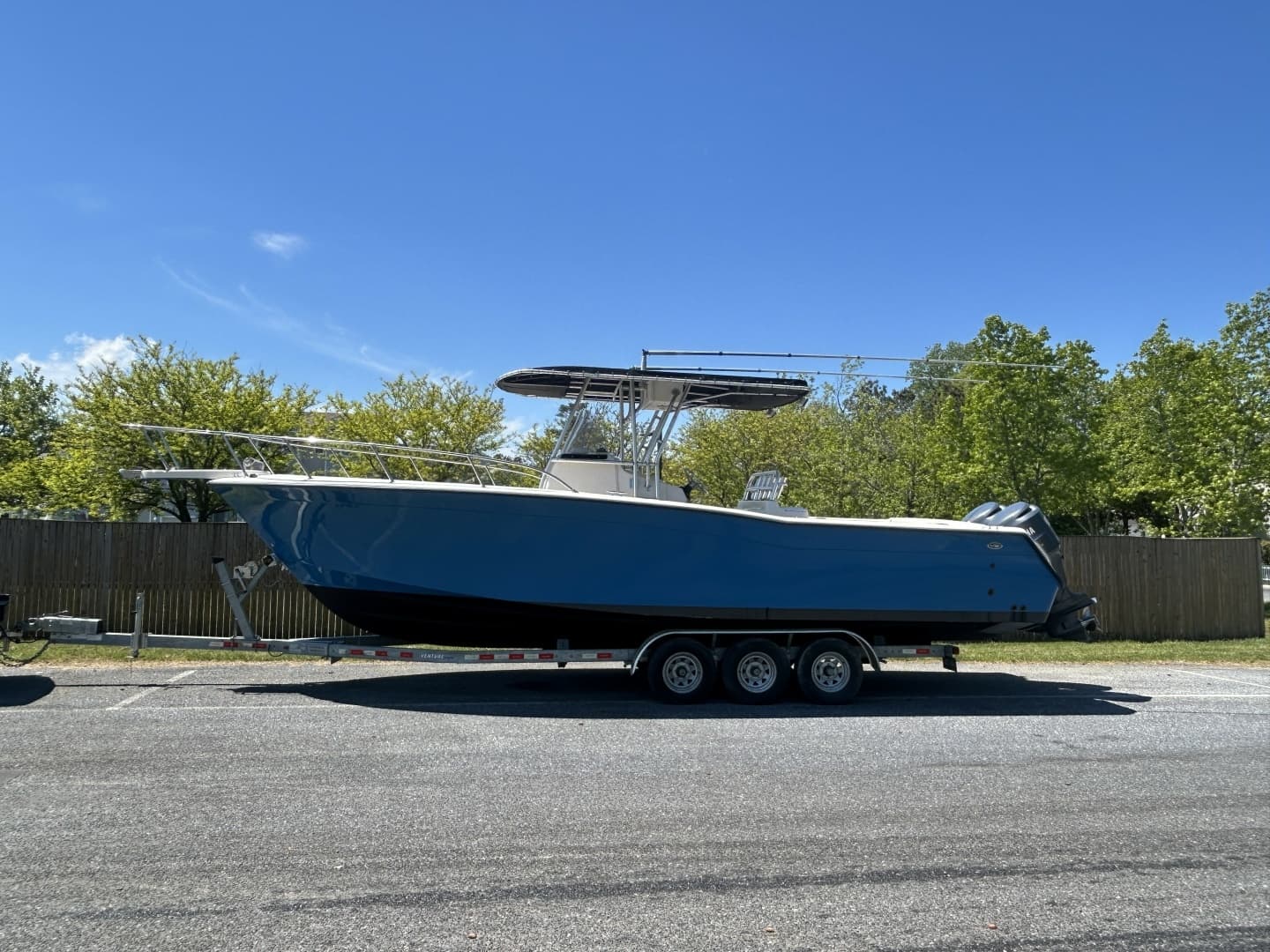 1999 Grady-White 306 Bimini - photo 1 of 22