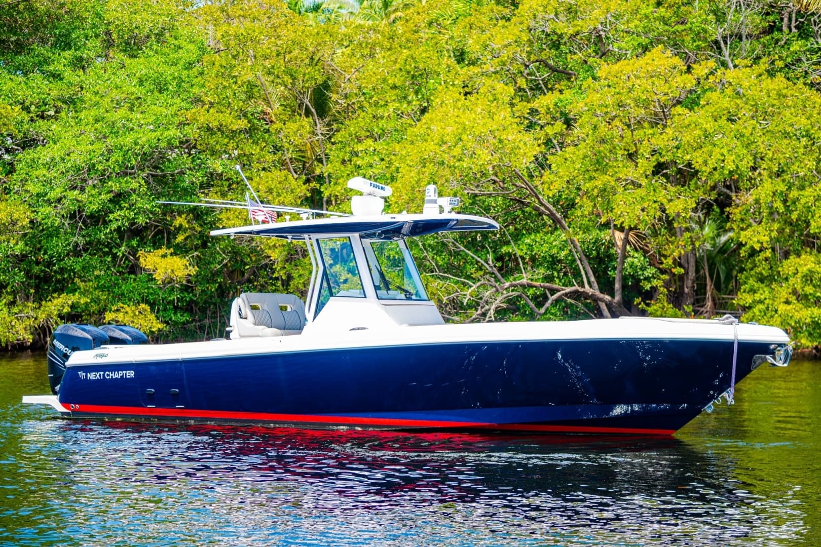 2018 Intrepid 327 - photo 1 of 42