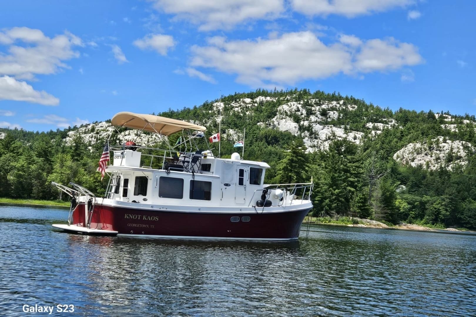 2006 American Tug 34 Pilothouse Trawler - photo 1 of 11