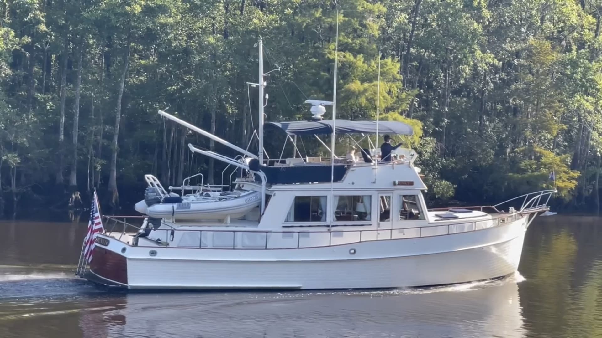 1983 Grand Banks 49 Classic - photo 1 of 44
