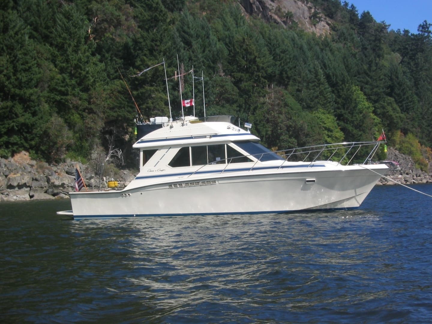 1987 Chris-Craft 392 Commander - photo 1 of 20