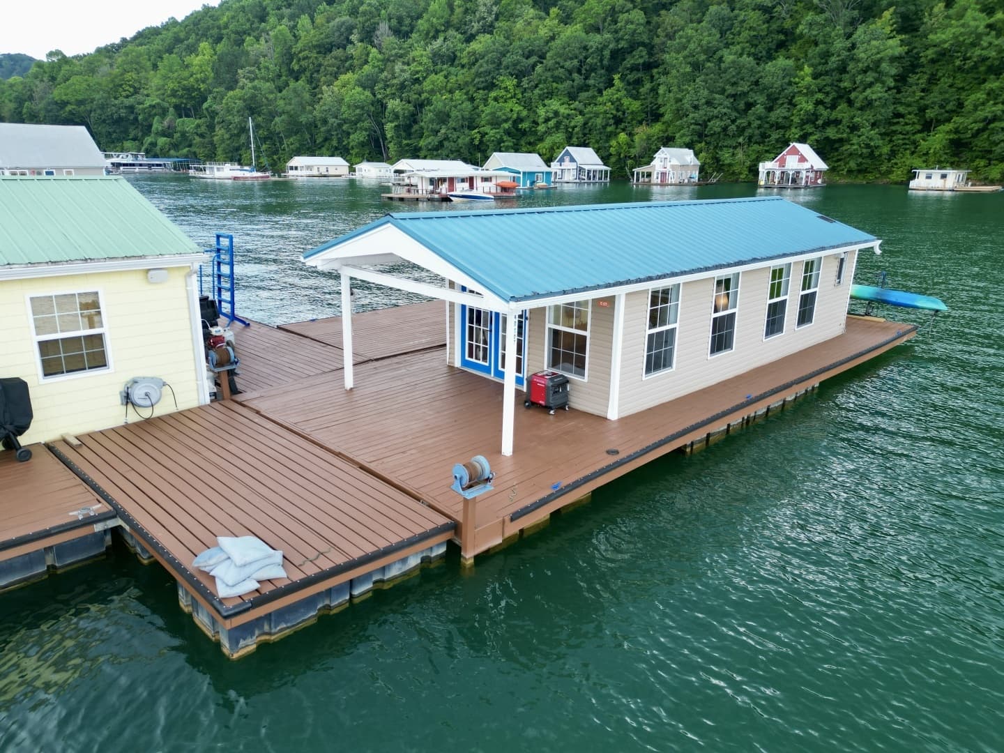 2008 Custom 13 x 29 Floating Cabin Approx 377sqft - photo 1 of 74