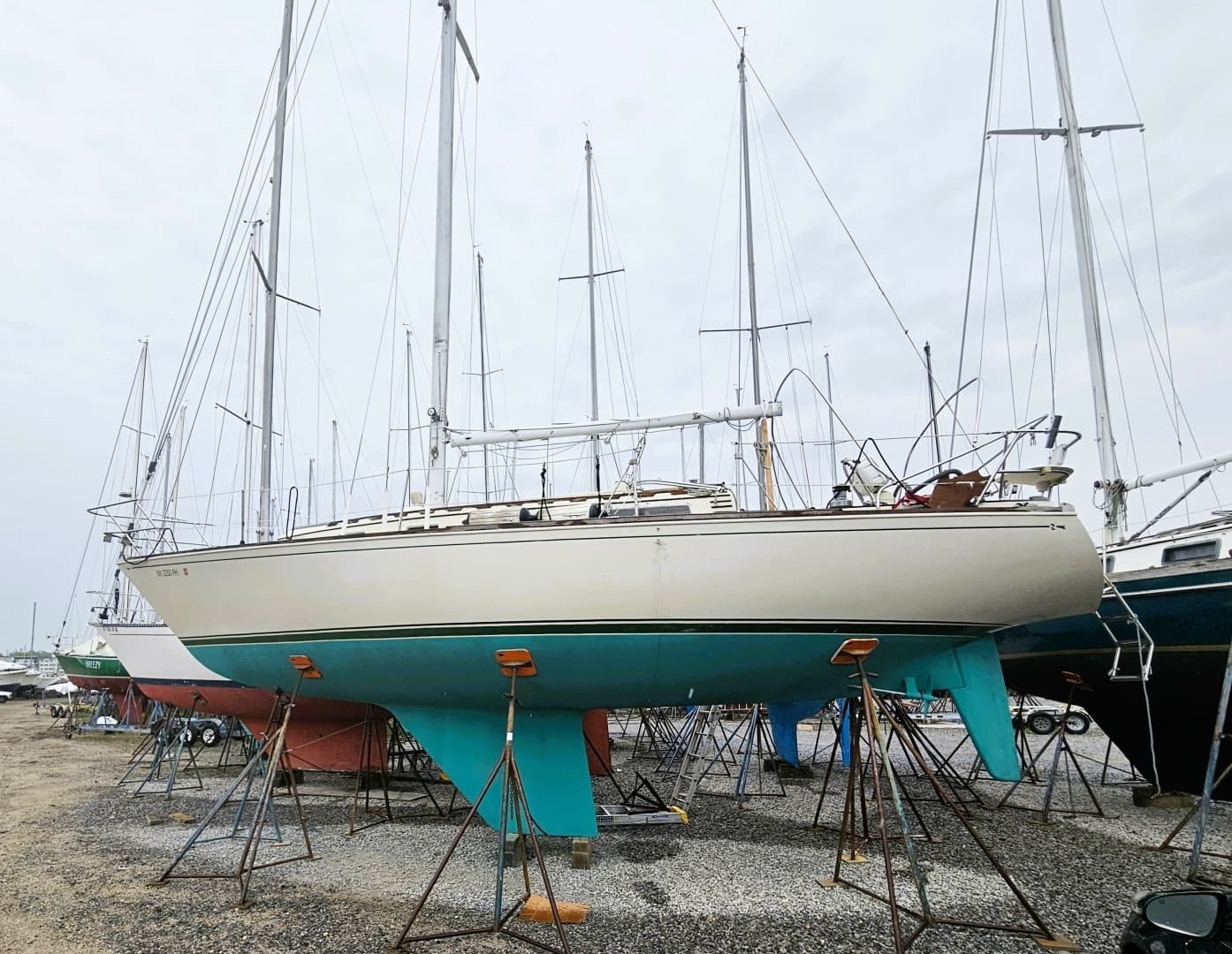 1985 Sabre 34 - photo 1 of 25