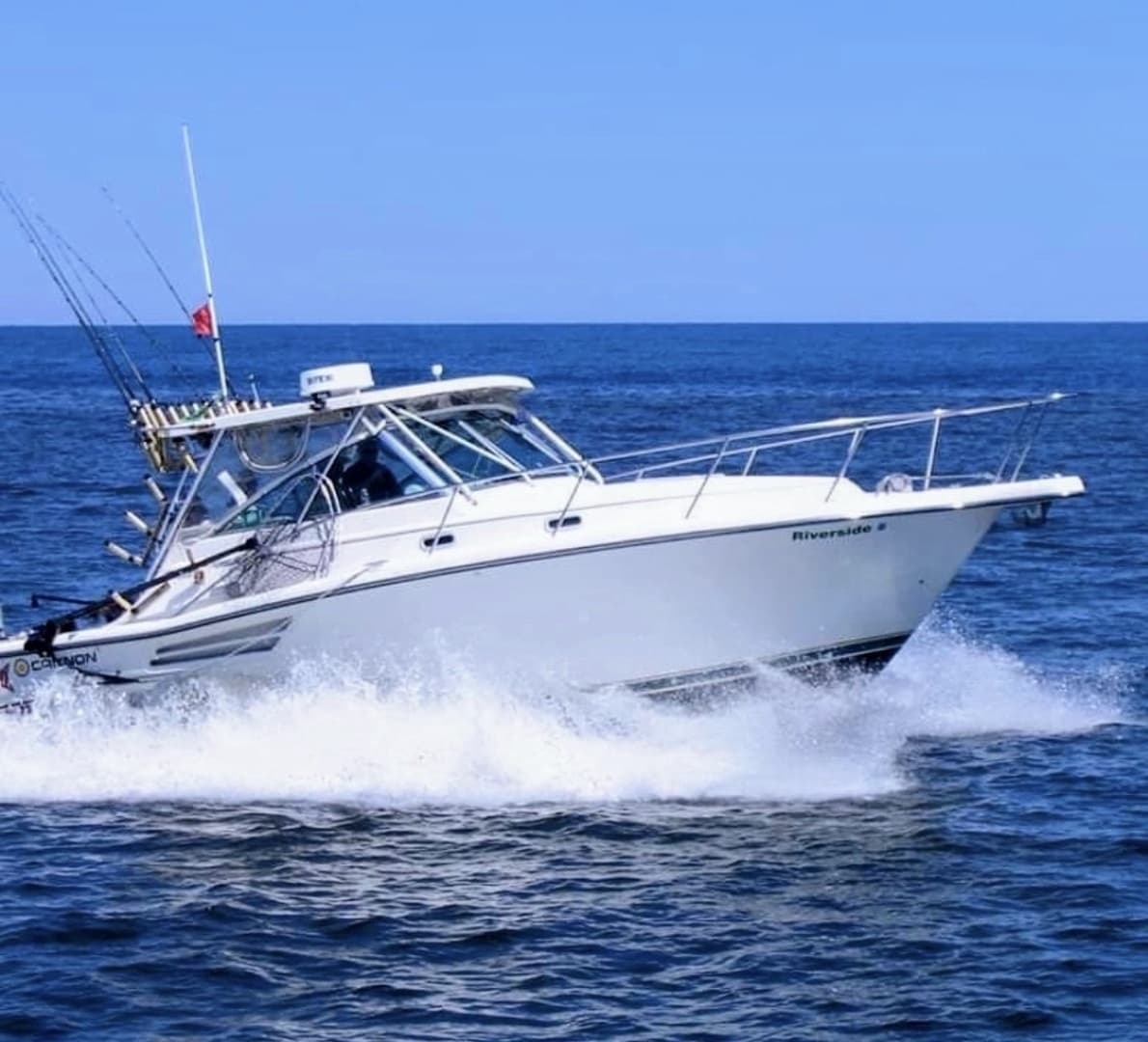 1999 Pursuit 3400 Express - photo 1 of 19