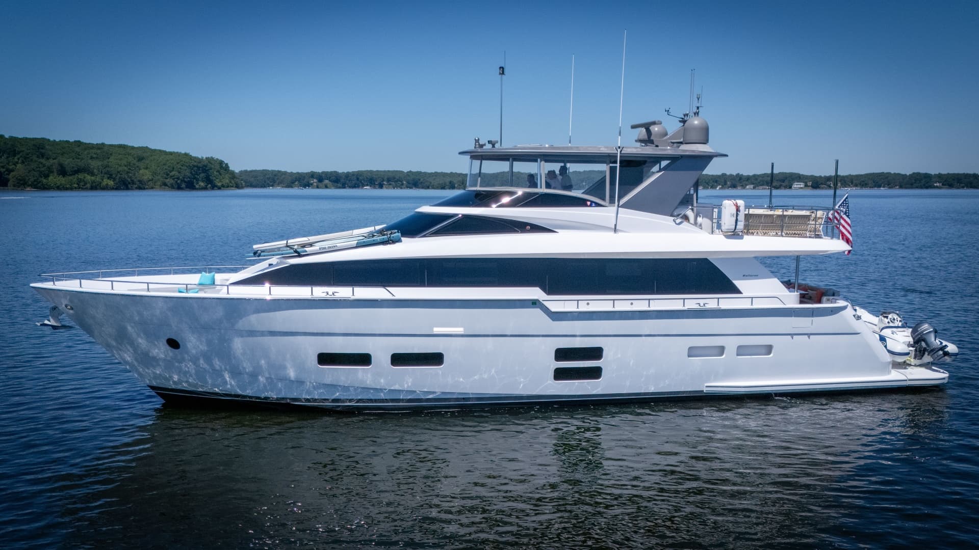 2021 Hatteras M75 Panacera