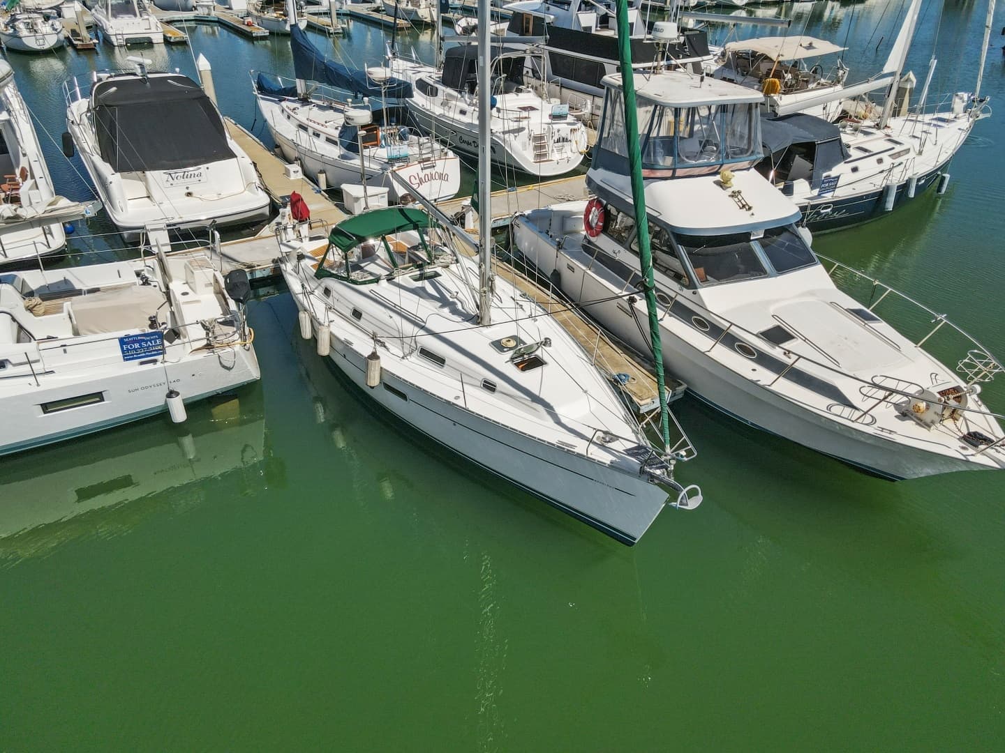 2001 Beneteau - photo 1 of 18