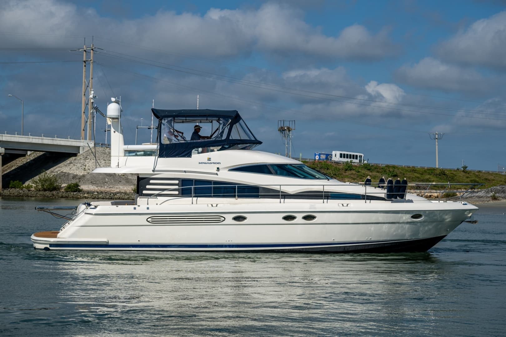 2000 Fairline Squadron 52 - photo 1 of 85