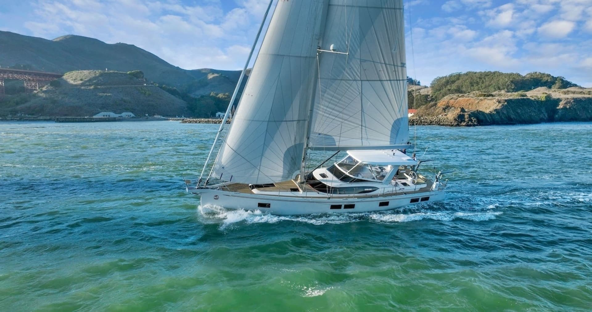 2020 Hylas 57