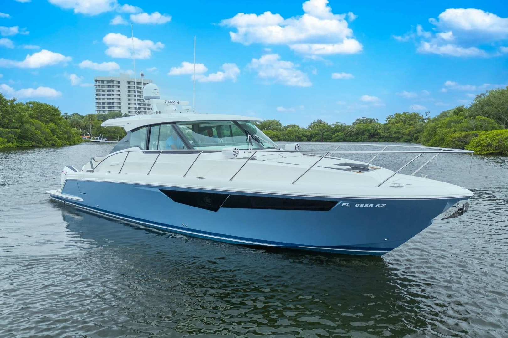 2021 Tiara Yachts 43 LE - photo 1 of 41