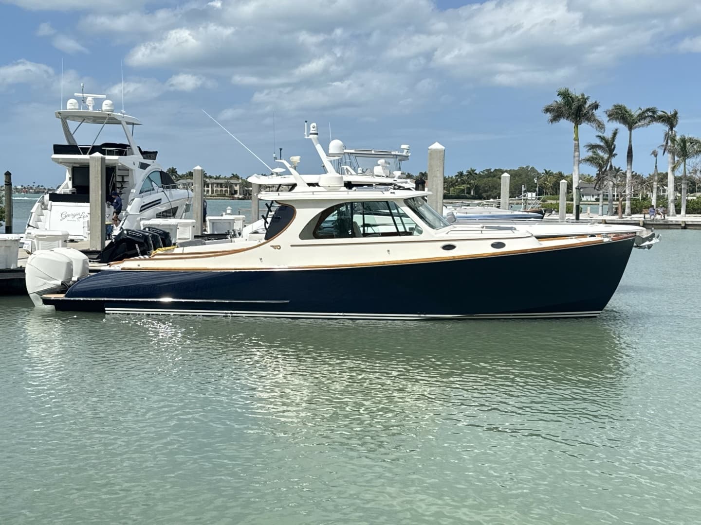 2022 Hinckley 35 OB - photo 1 of 1